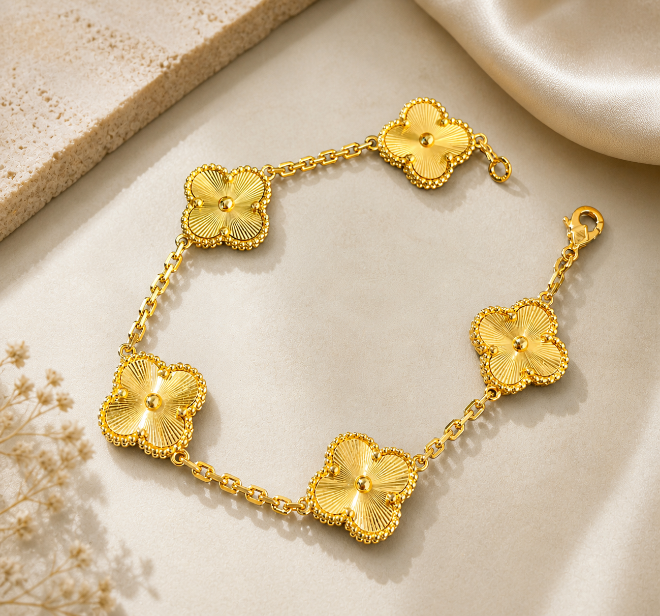 Clover Muse Chain Bracelet